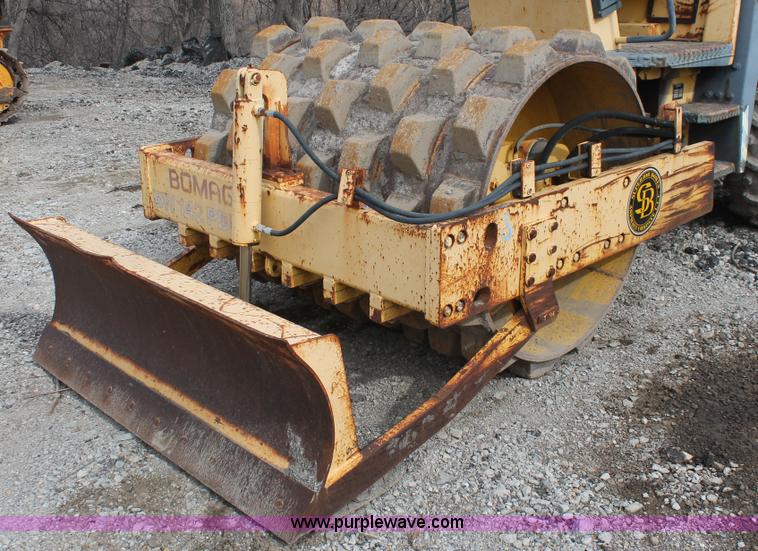 image for item E2576 1999 Bomag BW142PDB-2 sheeps foot vibratory compactor