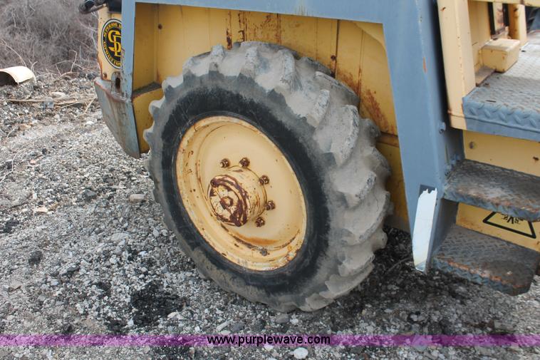 image for item E2576 1999 Bomag BW142PDB-2 sheeps foot vibratory compactor