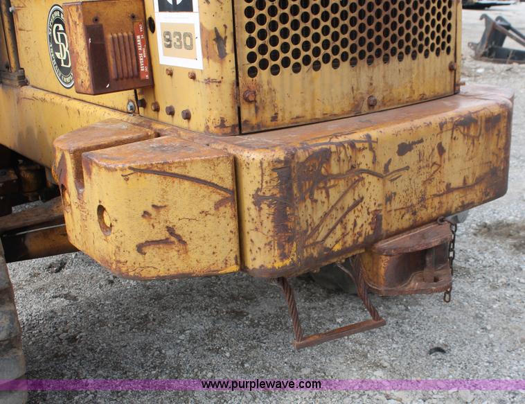 image for item E2577 1973 Caterpillar 930 wheel loader