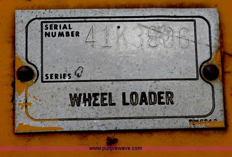 image for item E2577 1973 Caterpillar 930 wheel loader