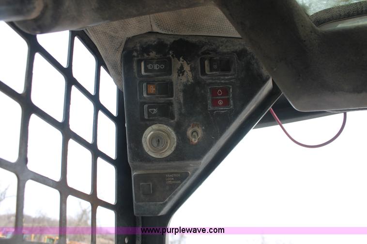 image for item E2578 Bobcat 863H skid steer