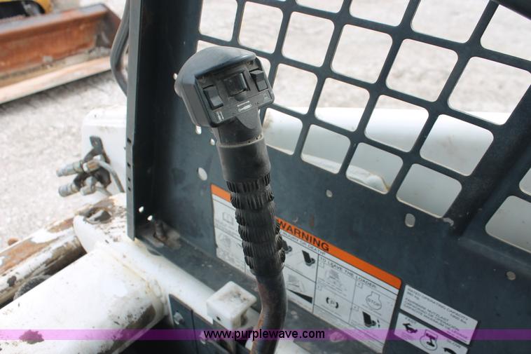 image for item E2578 Bobcat 863H skid steer