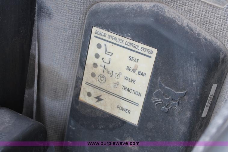 image for item E2578 Bobcat 863H skid steer