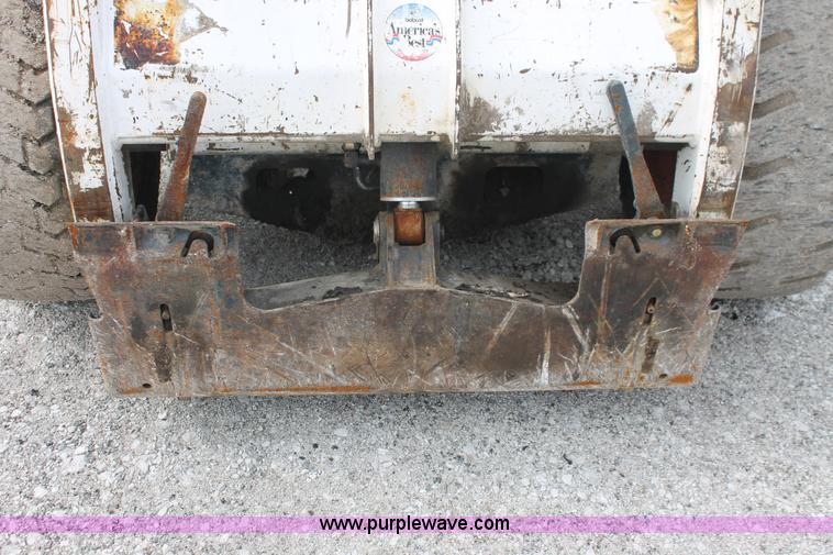 image for item E2578 Bobcat 863H skid steer