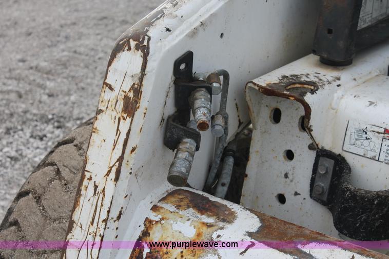 image for item E2578 Bobcat 863H skid steer