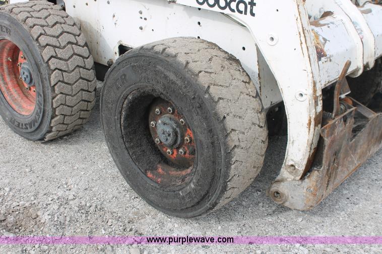 image for item E2578 Bobcat 863H skid steer