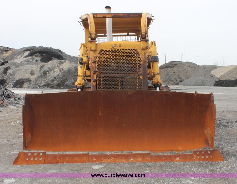 image for item E2579 1973 Caterpillar D7F dozer