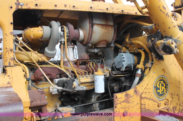 image for item E2579 1973 Caterpillar D7F dozer