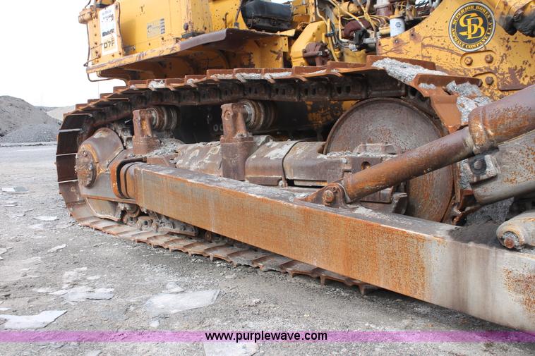 image for item E2579 1973 Caterpillar D7F dozer