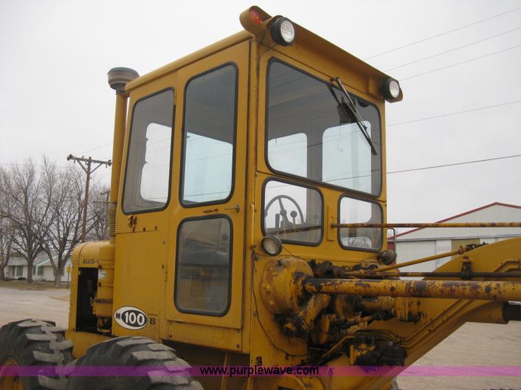 image for item E3085 Allis Chalmers M100 B series motor grader