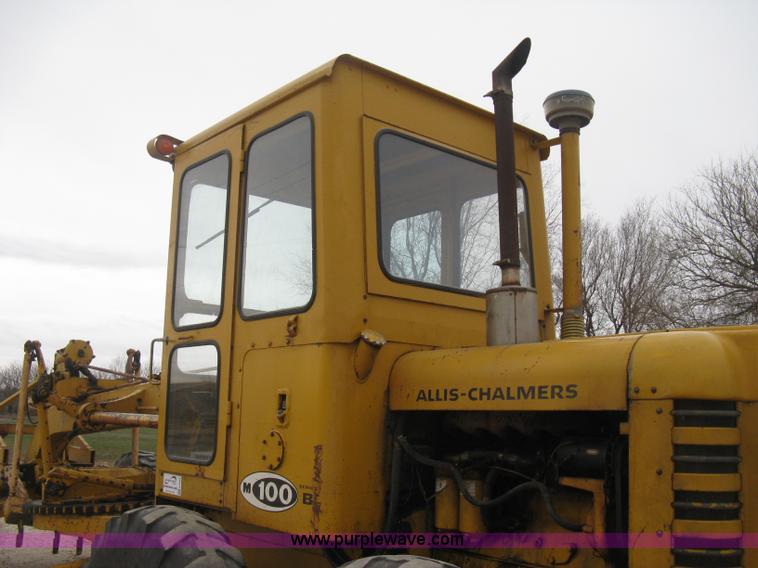 image for item E3085 Allis Chalmers M100 B series motor grader