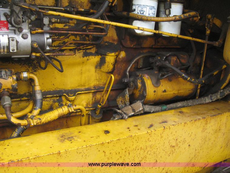 image for item E3085 Allis Chalmers M100 B series motor grader