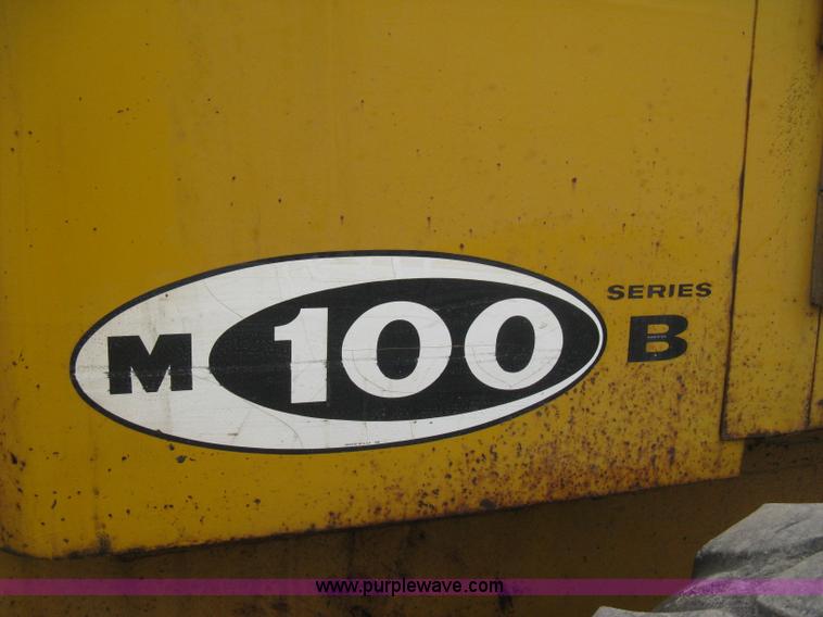 image for item E3085 Allis Chalmers M100 B series motor grader