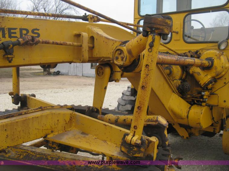image for item E3085 Allis Chalmers M100 B series motor grader