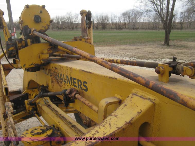 image for item E3085 Allis Chalmers M100 B series motor grader