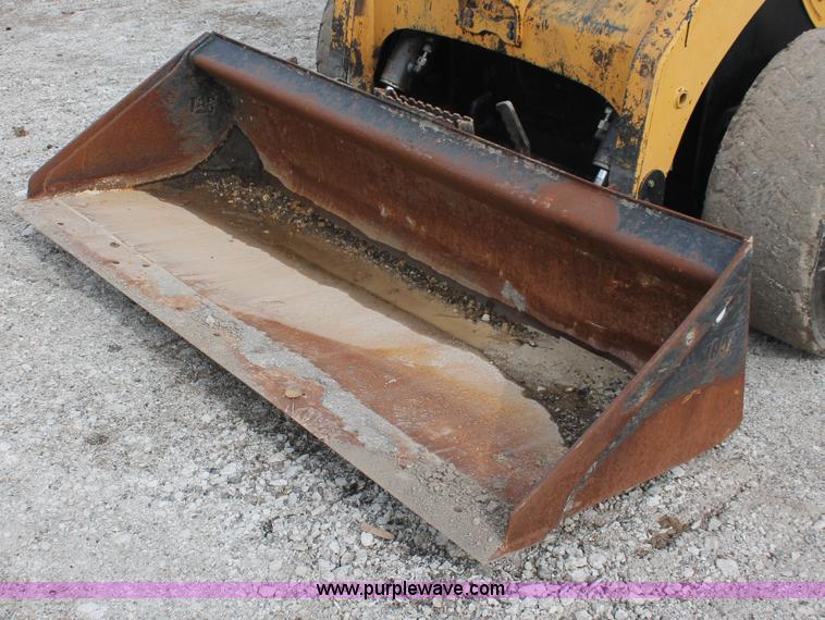 image for item E5887 2006 Caterpillar 248B Turbo skid steer
