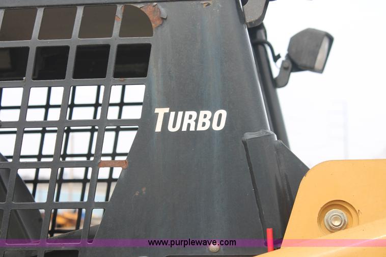 image for item E5887 2006 Caterpillar 248B Turbo skid steer
