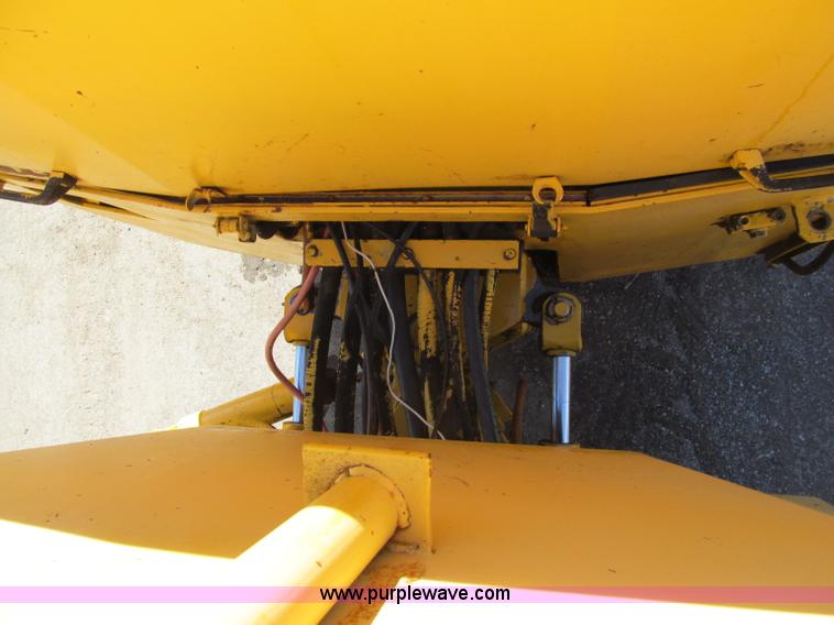 image for item E5888 Bomag BW157AD articulating roller