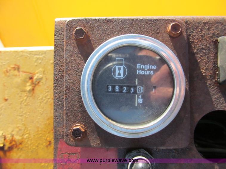 image for item E5888 Bomag BW157AD articulating roller