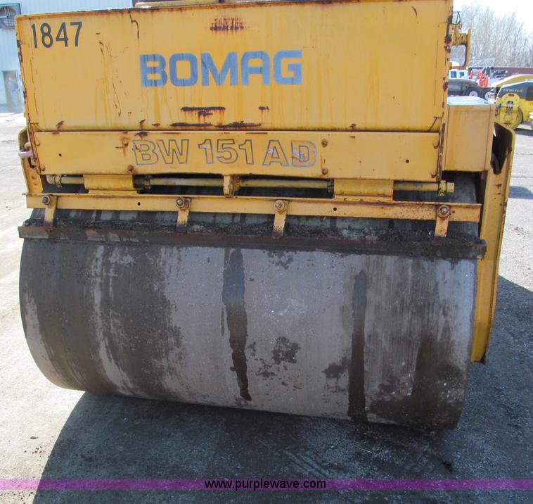 image for item E5888 Bomag BW157AD articulating roller