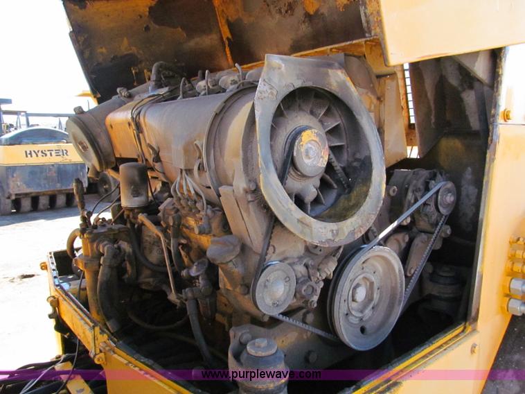 image for item E5888 Bomag BW157AD articulating roller