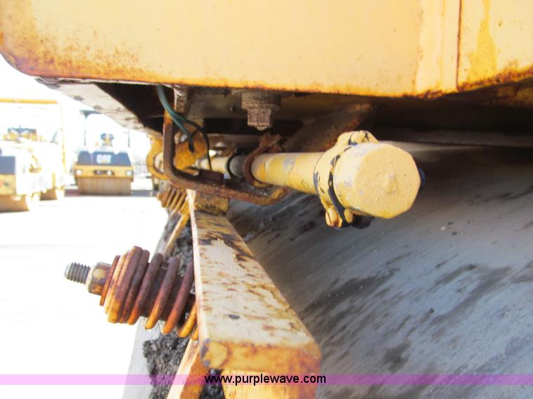 image for item E5888 Bomag BW157AD articulating roller