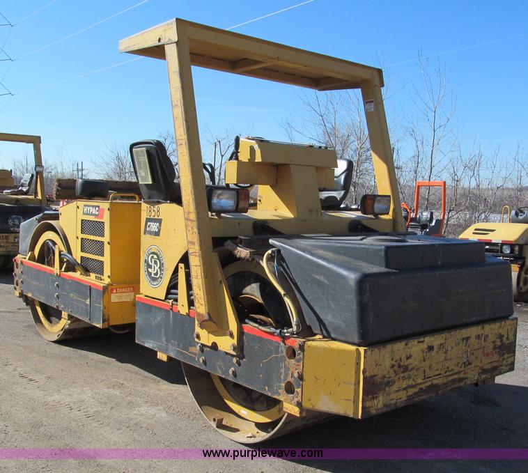 image for item E5890 Hypac C766C articulating vibratory roller