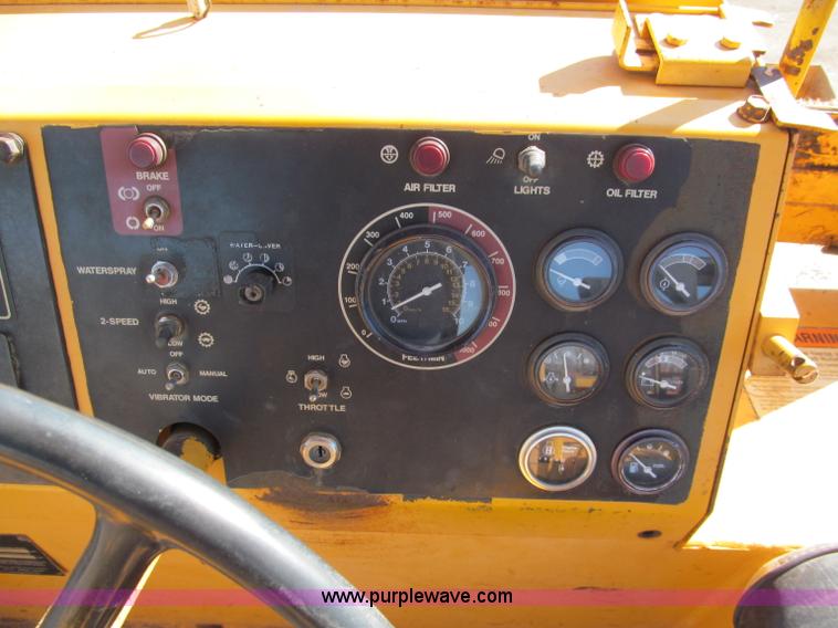 image for item E5891 Hypac C778A articulating vibratory roller