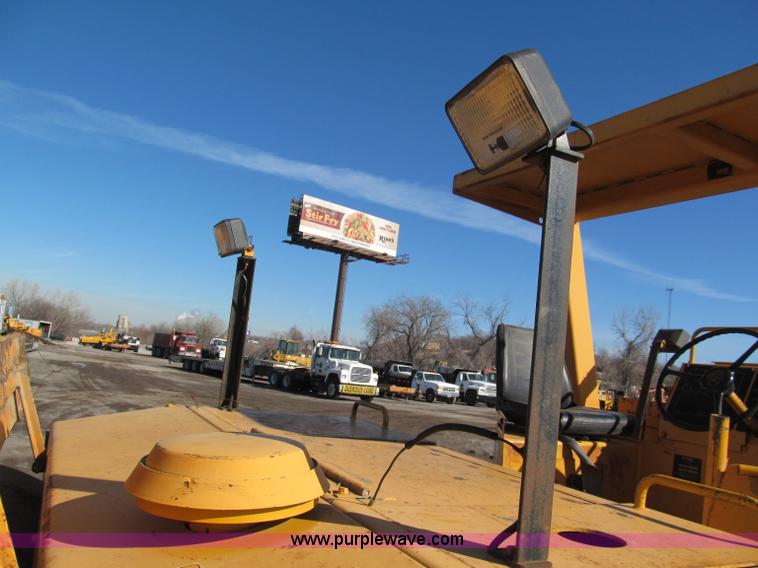 image for item E5891 Hypac C778A articulating vibratory roller