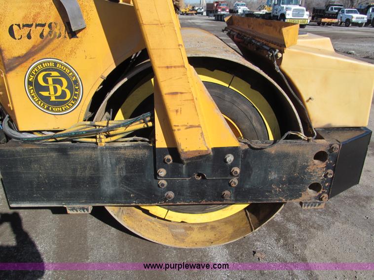 image for item E5891 Hypac C778A articulating vibratory roller