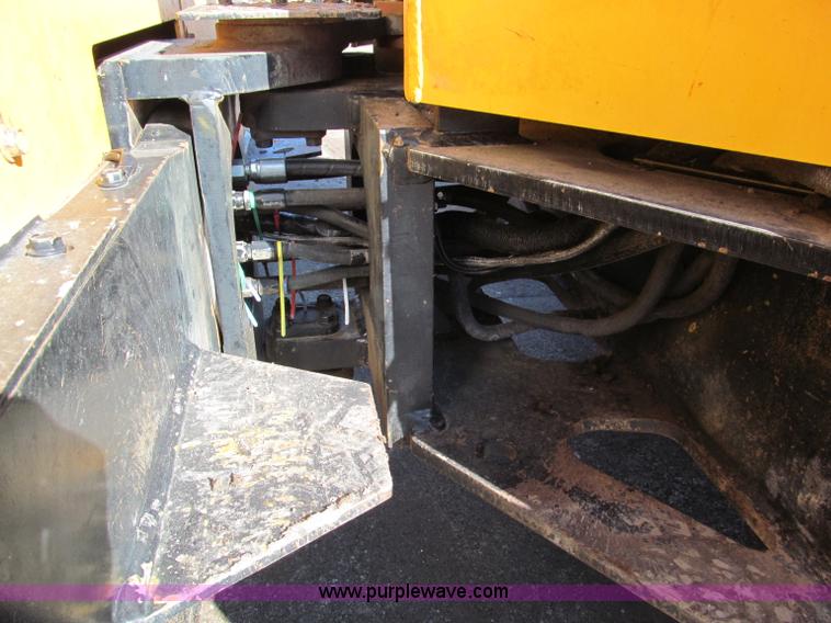 image for item E5891 Hypac C778A articulating vibratory roller