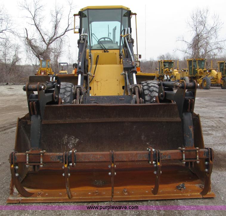 image for item E5893 1994 Caterpillar IT28F  articulating wheel loader