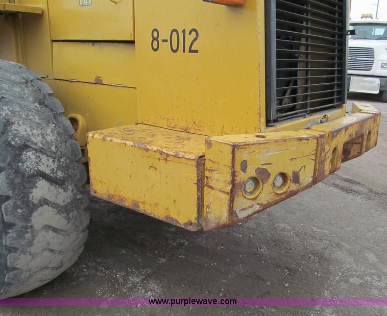 image for item E5893 1994 Caterpillar IT28F  articulating wheel loader