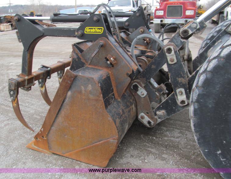 image for item E5893 1994 Caterpillar IT28F  articulating wheel loader