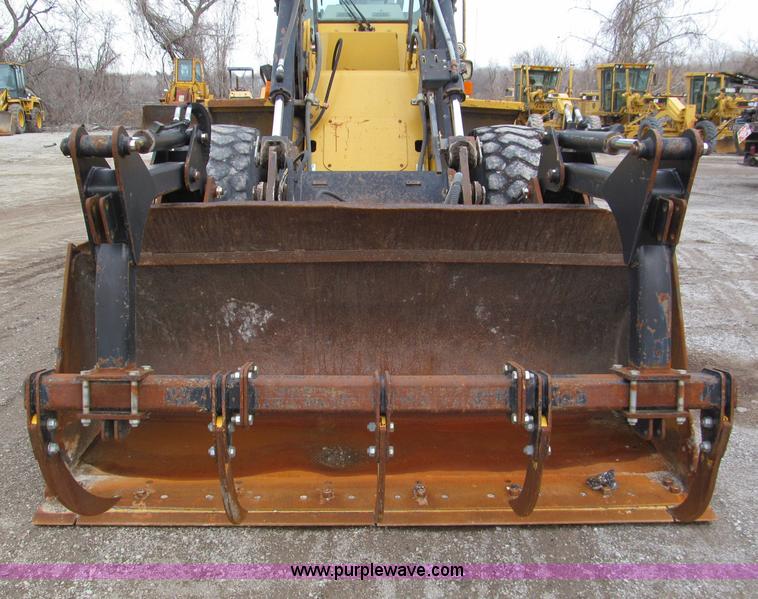 image for item E5893 1994 Caterpillar IT28F  articulating wheel loader