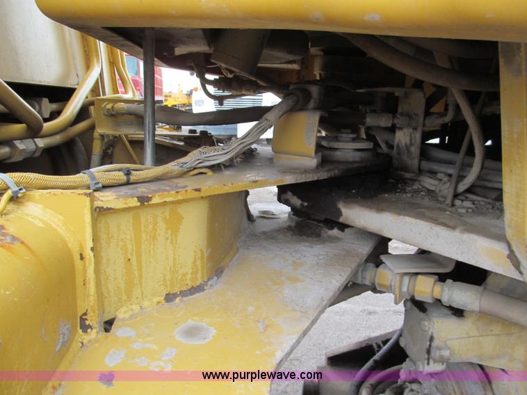 image for item E5893 1994 Caterpillar IT28F  articulating wheel loader