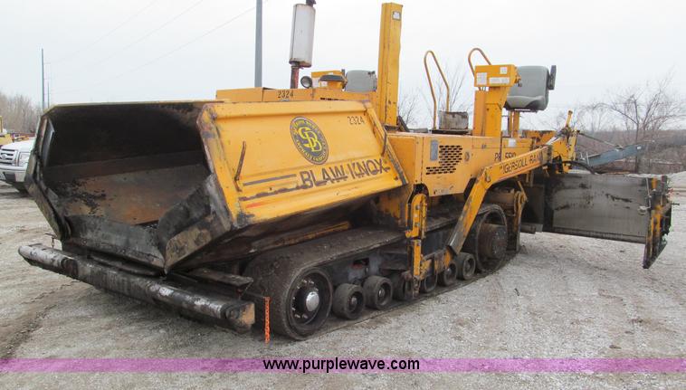 image for item E5897 1998 Blaw-Knox PF5510 paver