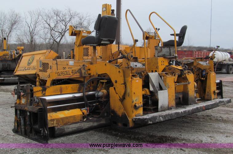 image for item E5897 1998 Blaw-Knox PF5510 paver