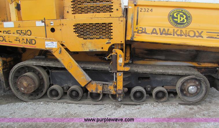 image for item E5897 1998 Blaw-Knox PF5510 paver