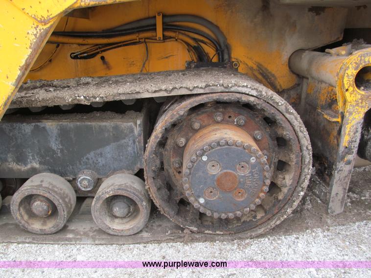 image for item E5897 1998 Blaw-Knox PF5510 paver