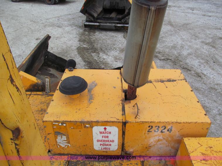 image for item E5897 1998 Blaw-Knox PF5510 paver