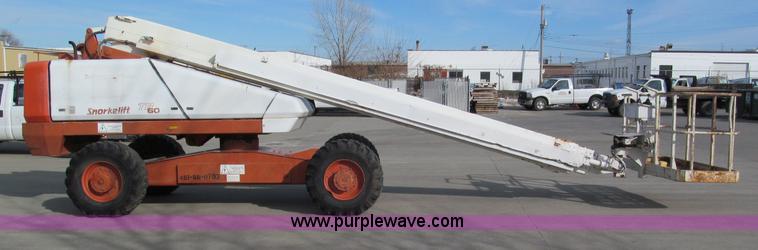 image for item E5898 1998 Snorkel TB60 boom lift