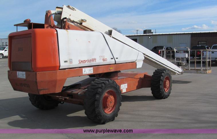 image for item E5898 1998 Snorkel TB60 boom lift