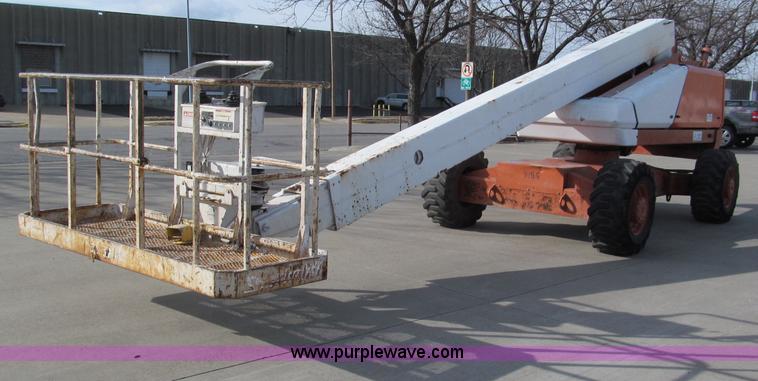image for item E5898 1998 Snorkel TB60 boom lift
