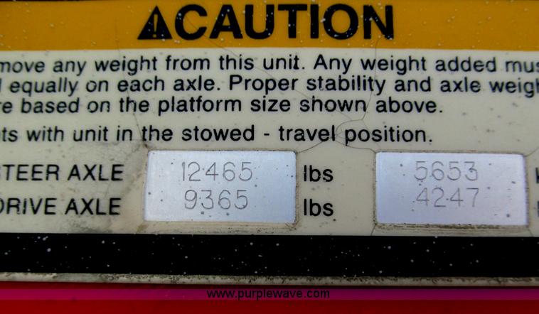 image for item E5898 1998 Snorkel TB60 boom lift