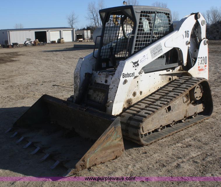 image for item F2799 2005 Bobcat T300 track skid steer