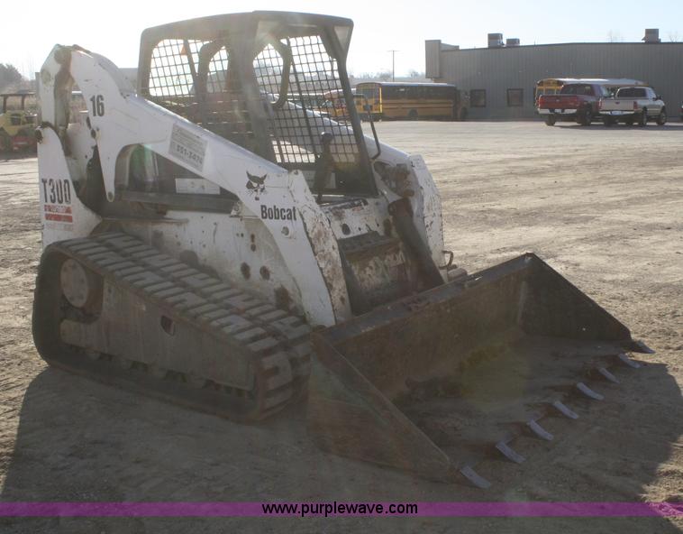 image for item F2799 2005 Bobcat T300 track skid steer