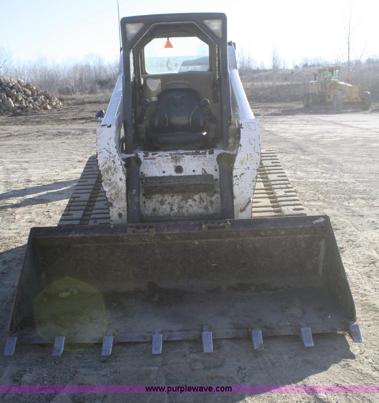 image for item F2799 2005 Bobcat T300 track skid steer