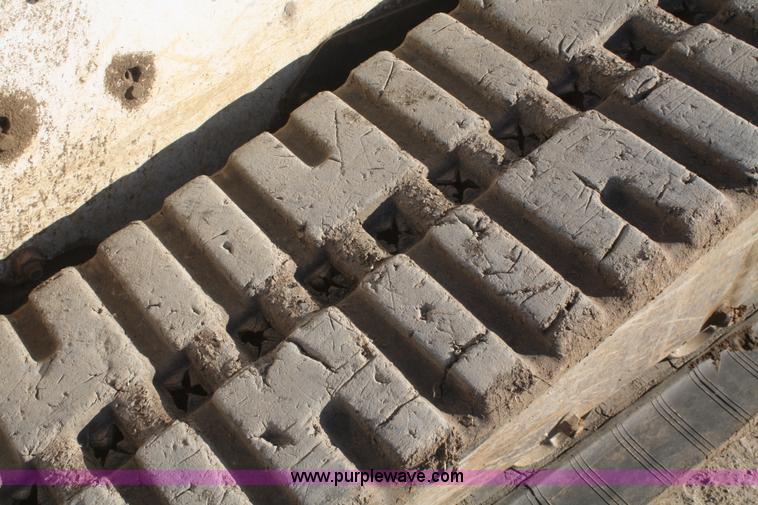 image for item F2799 2005 Bobcat T300 track skid steer