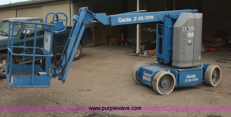image for item F2816 2000 Genie Z-30/20N boom lift